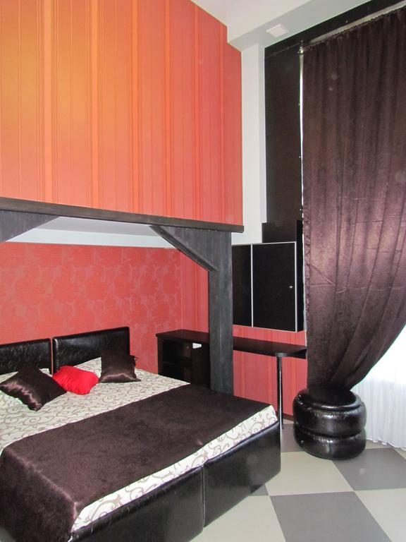 Guest House Khan Kharkiv Exterior photo